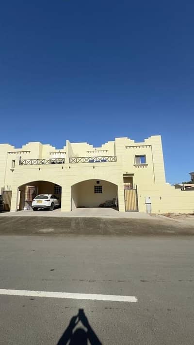 فیلا 4 غرف نوم للايجار في صحار، الباطنة - فيلا مكونة من 4 غرف نوم للإيجار في صحار، الباطنة