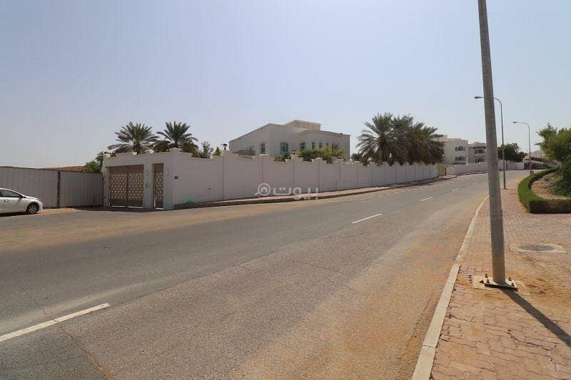 أرض سكنية للبيع في مدينة السلطان قابوس، مسقط أرض سكنية للبيع في مدينة السلطان قابوس، مسقط