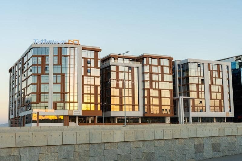 عقار تجاري آخر للبيع في مسقط هيلز، مسقط عقار تجاري آخر للبيع في مسقط هيلز، مسقط