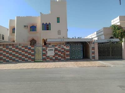 شقة 4 غرف نوم للايجار في المعبيلة، مسقط - شقة 4 غرف نوم للإيجار في المعابل، مسقط