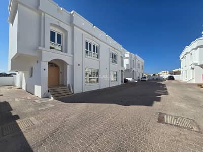 5 Bedroom Villa for Rent in Madinat As Sultan Qaboos, Muscat - 5 Bedrooms Villa For Rent in Madinat As Sultan Qaboos, Muscat