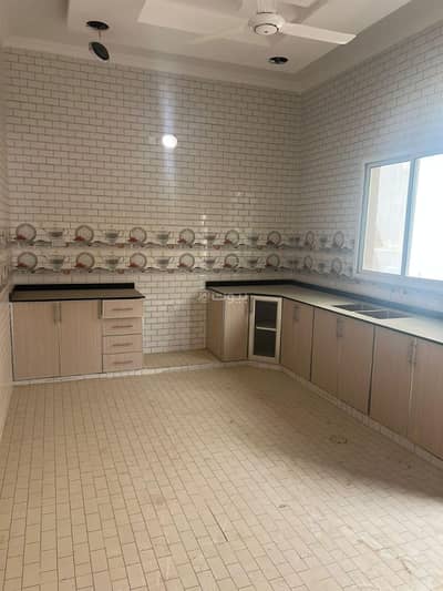 5 Bedroom Villa for Rent in Al Maabilah, Muscat - 5 Bedrooms Villa For Rent Al Maabilah, Muscat