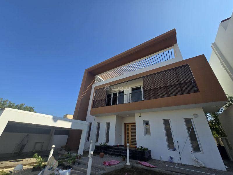 5 Bedrooms Villa For Sale in Madinat As Sultan Qaboos, Muscat 5 Bedrooms Villa For Sale in Madinat As Sultan Qaboos, Muscat