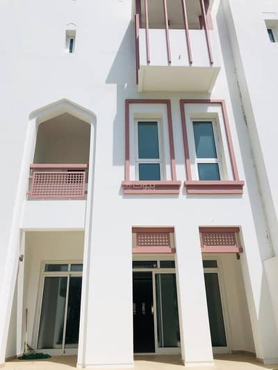 فیلا 3 غرف نوم للبيع في الموج، مسقط - فيلا 3 غرف نوم للبيع في الموج (الخوير) مسقط