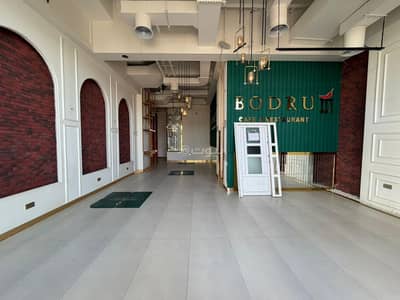 عقارات تجارية اخرى  للايجار في السيب، مسقط - عقار تجاري للإيجار في السيب، مسقط