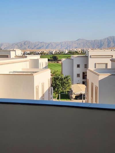 فلیٹ 2 غرفة نوم للبيع في مسقط هيلز، مسقط - شقة مكونة من 2 غرفة نوم للبيع في مرتفعات مسقط، مسقط