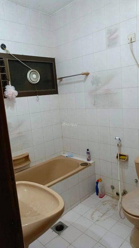 1 Room For Rent Al Khuwair, Muscat 1 Room For Rent Al Khuwair, Muscat