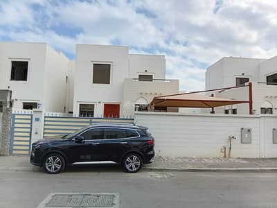 فیلا 4 غرف نوم للايجار في الخوض، مسقط - فيلا مكونة من 4 غرف نوم للإيجار في الخوض، مسقط