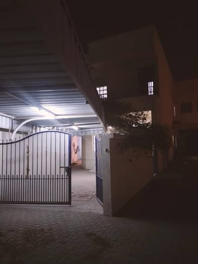 فیلا 3 غرف نوم للايجار في القرم، مسقط - فيلا مكونة من 3 غرف نوم للإيجار في قُرم مسقط