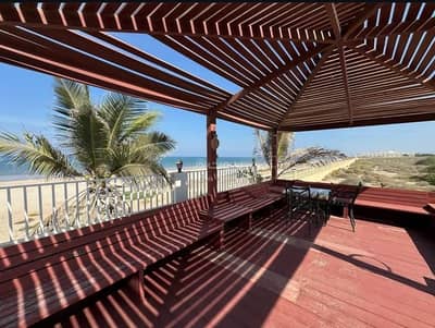 فیلا 3 غرف نوم للايجار في العذيبة، مسقط - فيلا 3 غرف نوم للإيجار في العزبة، مسقط