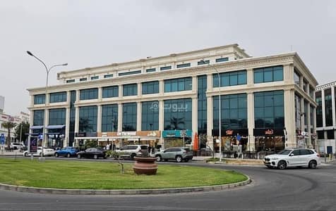 عقارات تجارية اخرى  للايجار في القرم، مسقط - مساحة تجارية للإيجار في قُرُم، مسقط