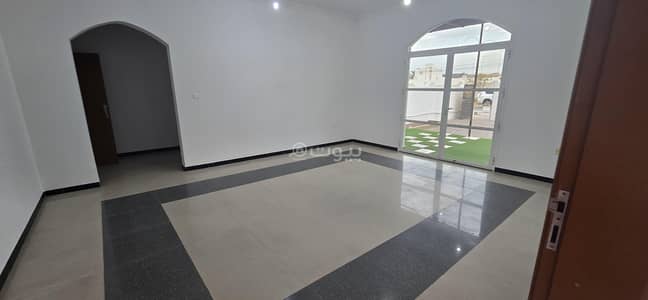 فیلا 5 غرف نوم للبيع في الخوير، مسقط - فيلا من 5 غرف نوم للبيع في الخوير، مسقط