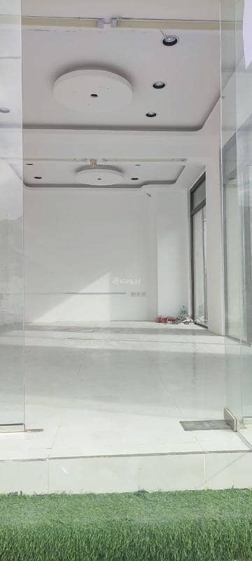 عقارات تجارية اخرى  للايجار في روي، مسقط - مساحة تجارية للإيجار في روي، مسقط