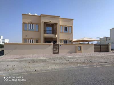6 Bedroom Villa for Sale in Al Amarat, Muscat - 6 Bedrooms Villa For Sale Al Amarat, Muscat