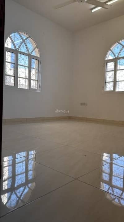 فلیٹ 2 غرفة نوم للايجار في العذيبة، مسقط - شقة من غرفة نوم واحدة للإيجار في غلا، مسقط