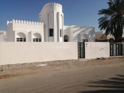 مجمع تجاري  للبيع في المعبيلة، مسقط - مبنى تجاري للبيع في المعابل، مسقط