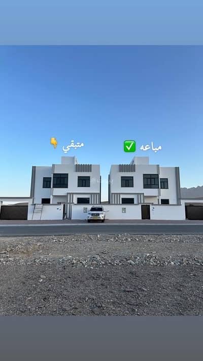 فیلا 5 غرف نوم للبيع في العامرات، مسقط - فيلا مكونة من 5 غرف نوم للبيع في الأمارات، مسقط