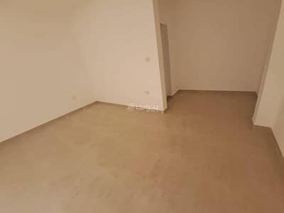 شقة 4 غرف نوم للايجار في المعبيلة، مسقط - شقة مكونة من 4 غرف نوم للإيجار في المعابيل، مسقط