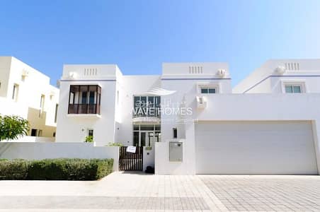 5 Bedroom Villa for Sale in The Wave (Almouj), Muscat - 5 Bedrooms Villa For Sale in The Wave (Almouj) Muscat