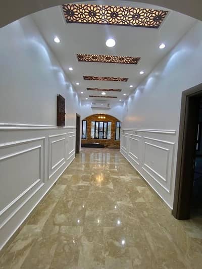 Commercial Building for Sale in Sumail, Al Dakhiliya - Commercial Building For Sale in Sumail, Al Dakhiliya