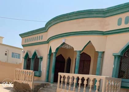 فیلا 5 غرف نوم للايجار في صور، الشرقية - فيلا 5 غرف نوم للإيجار في صور، الشرقية