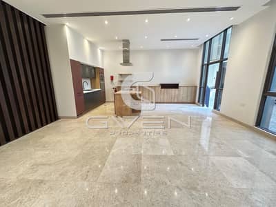 5 Bedroom Villa for Rent in Madinat As Sultan Qaboos, Muscat - 5 Bedrooms Villa For Rent Madinat As Sultan Qaboos Muscat