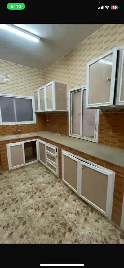 فلیٹ 2 غرفة نوم للايجار في صور، الشرقية - شقة تتكون من غرفتي نوم للإيجار في صور، الشرقية