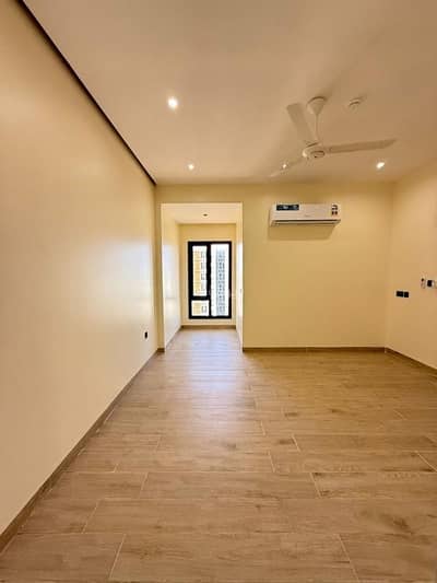 فلیٹ 2 غرفة نوم للبيع في السيب، مسقط - شقة مفروشة بغرفتي نوم للبيع في السويق، مسقط