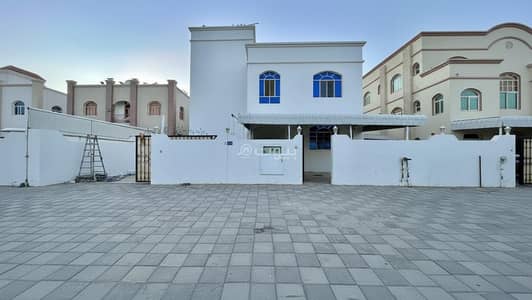 4 Bedroom Flat for Rent in Al Maabilah, Muscat - 4 Bedroom Apartment For Rent in Al Maabilah, Muscat