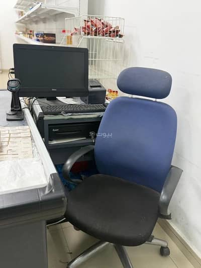 عقارات تجارية اخرى  للبيع في صحار، الباطنة - 100 متر مربع عقار تجاري مفروش للبيع في صحار، الباطنة