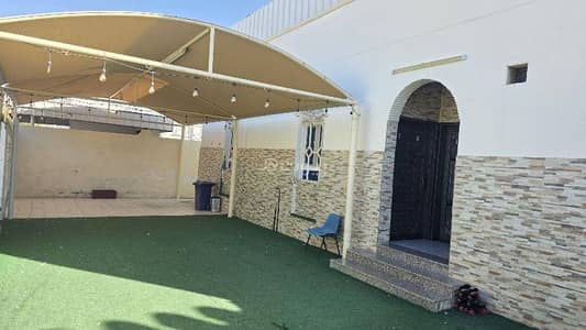 فیلا 3 غرف نوم للبيع في العامرات، مسقط - فيلا مكونة من 3 غرف للبيع في العمارات، مسقط