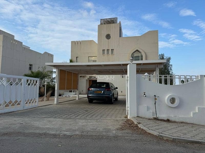 فيلا مكونة من 5 غرف نوم للإيجار في القرم، مسقط فيلا مكونة من 5 غرف نوم للإيجار في القرم، مسقط