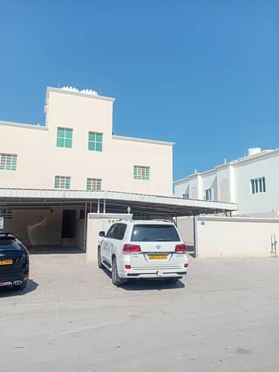 شقة 3 غرف نوم للايجار في الموالح، مسقط - شقة من 3 غرف نوم للإيجار في الموالح، مسقط