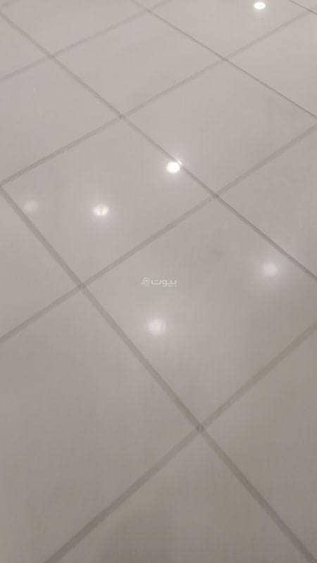 مبنى تجاري للبيع في روي، مسقط مبنى تجاري للبيع في روي، مسقط