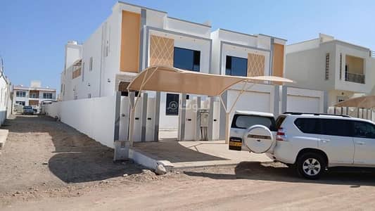 4 Bedroom Villa for Sale in Al Maabilah, Muscat - 4 Bedroom Villa For Sale in Al Maabilah, Muscat