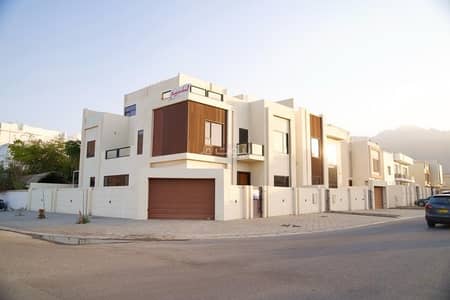 فیلا 5 غرف نوم للبيع في الأنصب، مسقط - فيلا مكونة من 5 غرف نوم للبيع في الأنصب، مسقط