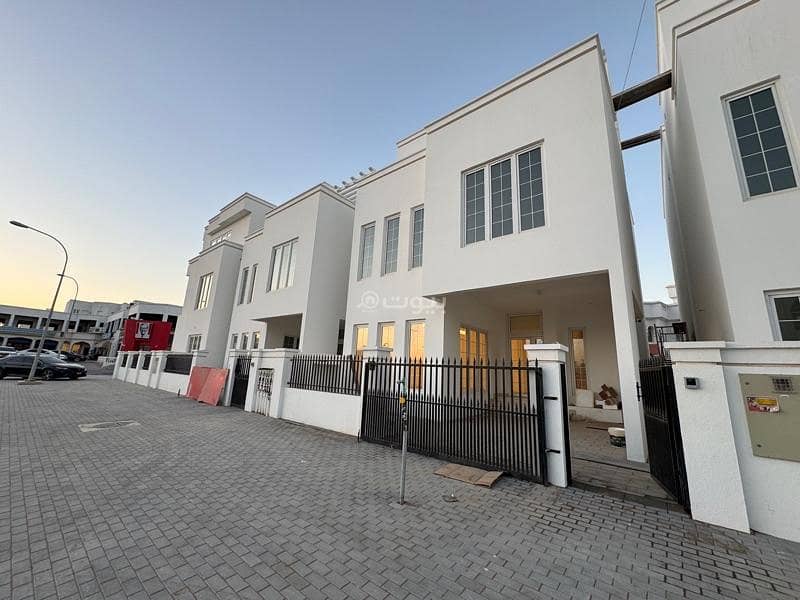 5 Bedroom Villa For Rent in Al Hail, Muscat 5 Bedroom Villa For Rent in Al Hail, Muscat