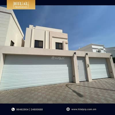 فیلا 4 غرف نوم للايجار في العذيبة، مسقط - 3 Bedroom Villa للإيجار في العذيبة