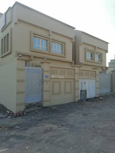 8 Bedroom Villa for Sale in Al Maabilah, Muscat - 8 Bedroom Villa For Sale in Al Maabilah, Muscat