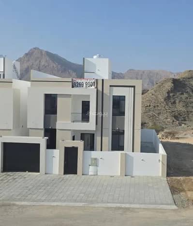 4 Bedroom Villa for Sale in Al Amarat, Muscat - 4 Bedroom Villa For Sale in Al Amarat, Muscat