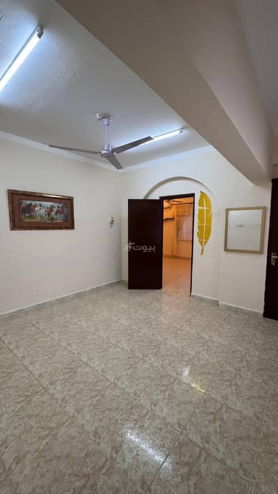 3 Bedroom Villa for Rent in Al Khuwair, Muscat - 3 Bedroom Villa For Rent in Al Khuwair, Muscat