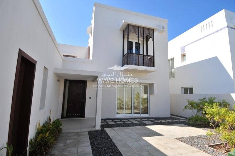 4 Bedroom Villa For Sale in The Wave (Almouj), Muscat 4 Bedroom Villa For Sale in The Wave (Almouj), Muscat