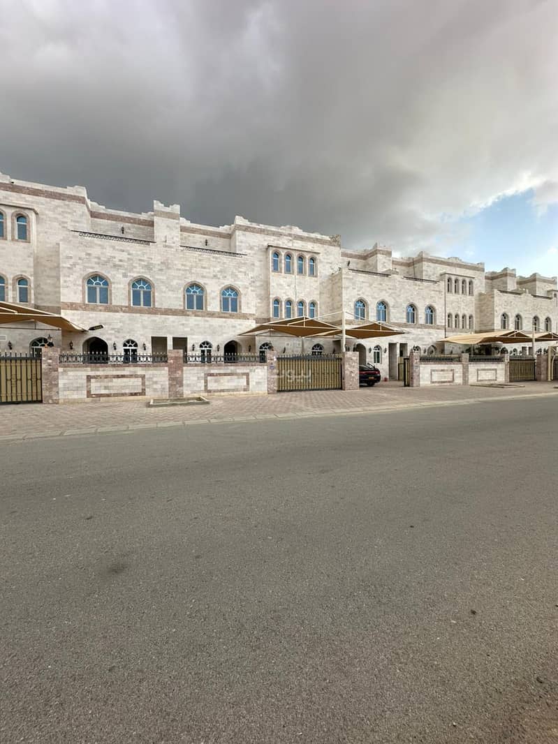 5 Bedroom Villa For Rent in Al Hail, Muscat 5 Bedroom Villa For Rent in Al Hail, Muscat