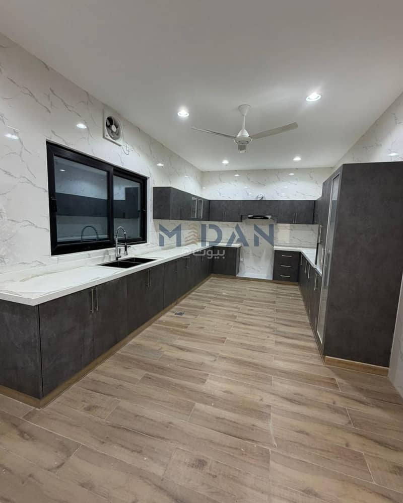 فيلا 5 غرف نوم للبيع في بوشير، مسقط فيلا 5 غرف نوم للبيع في بوشير، مسقط