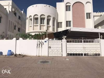 فلیٹ 3 غرف نوم للايجار في الخوير، مسقط - شقة من 3 غرف للإيجار في الخوير