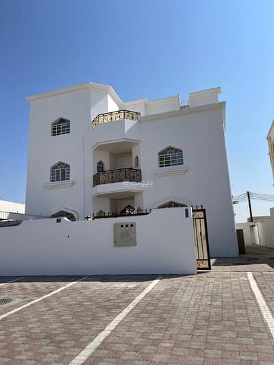 Commercial Building for Sale in Al Mawaleh, Muscat - Commercial Building For Sale in Al Mawaleh, Muscat
