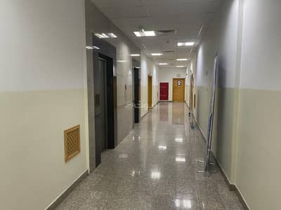 عقارات تجارية اخرى  للايجار في الخوير، مسقط - استوديو + عقار تجاري أخر + للإيجار + الخوير، مسقط