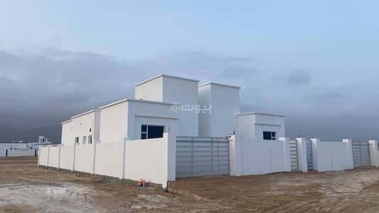 5 Bedroom Villa for Sale in Taqah, Dhofar - 5 Bedroom Villa For Sale in Taqah, Dhofar