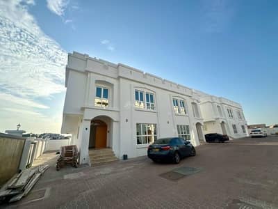 فیلا 4 غرف نوم للايجار في مدينة السلطان قابوس، مسقط - فيلا 4 غرف نوم للإيجار مسقط مدينة السلطان قابوس