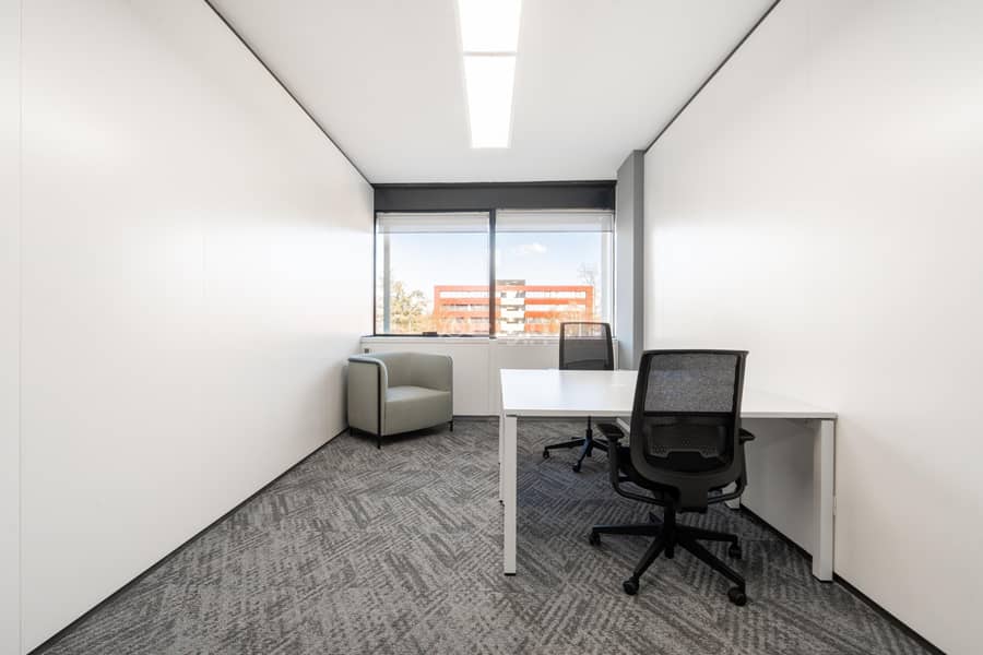Other Commercial For Rent in Qurum, Muscat